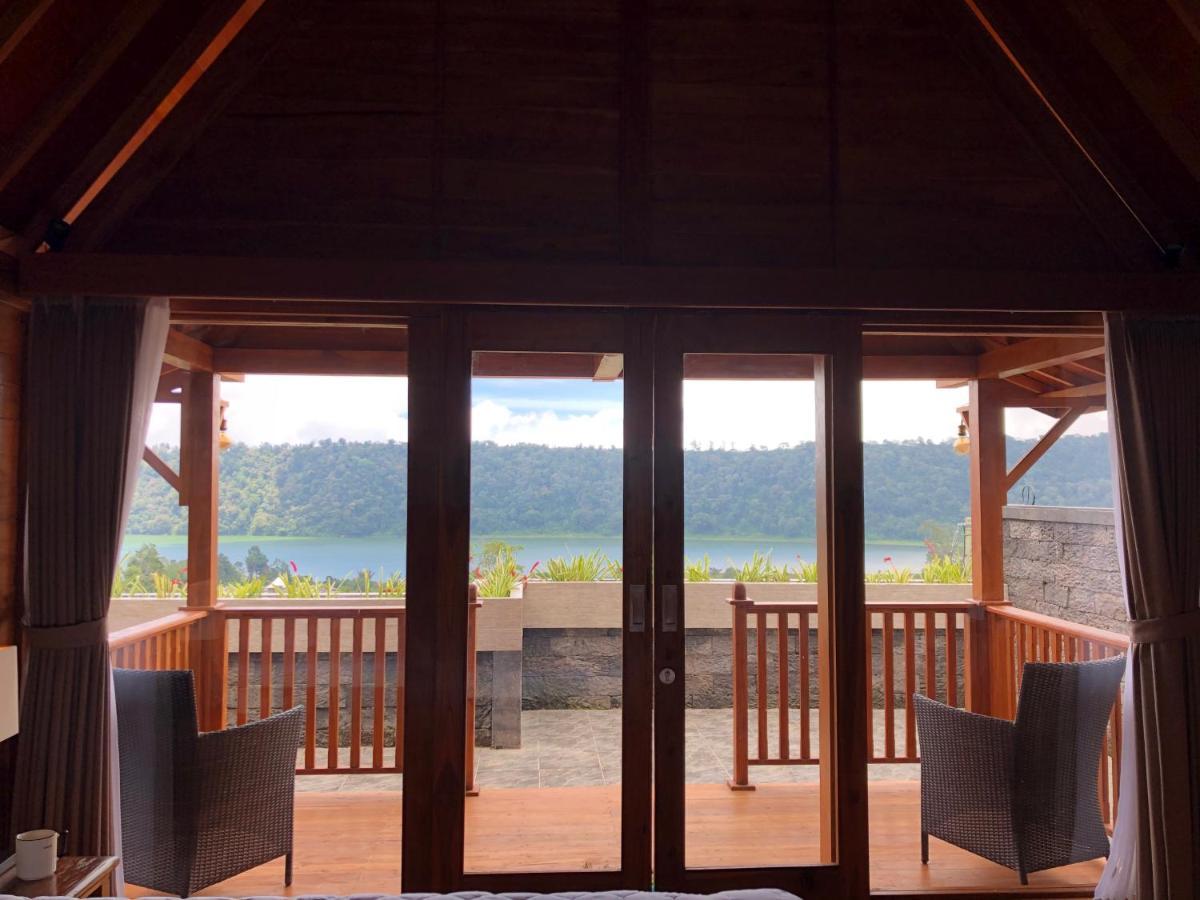 Buyan Lodge Lake View Villa Бедугул Экстерьер фото