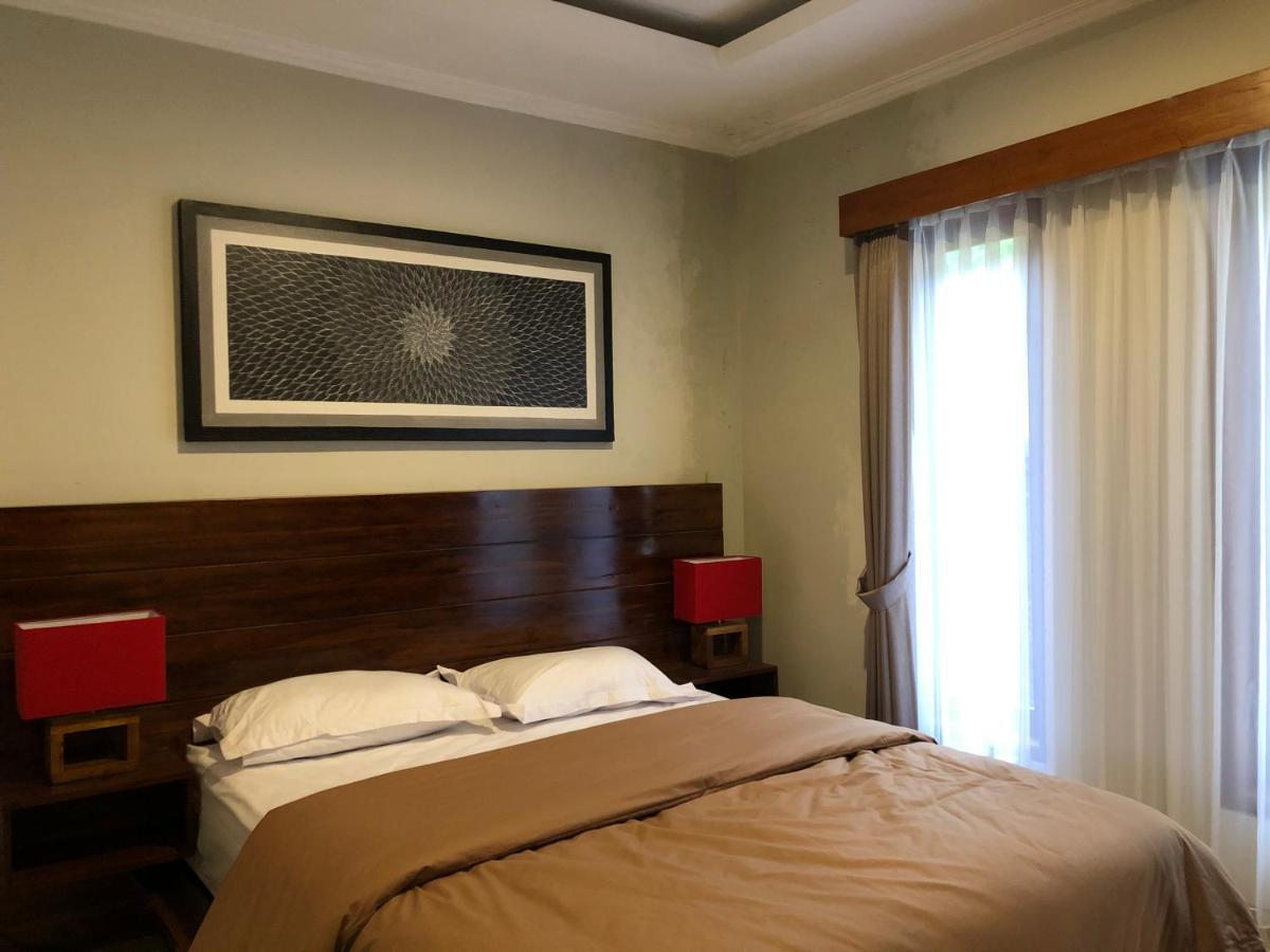 Buyan Lodge Lake View Villa Бедугул Экстерьер фото
