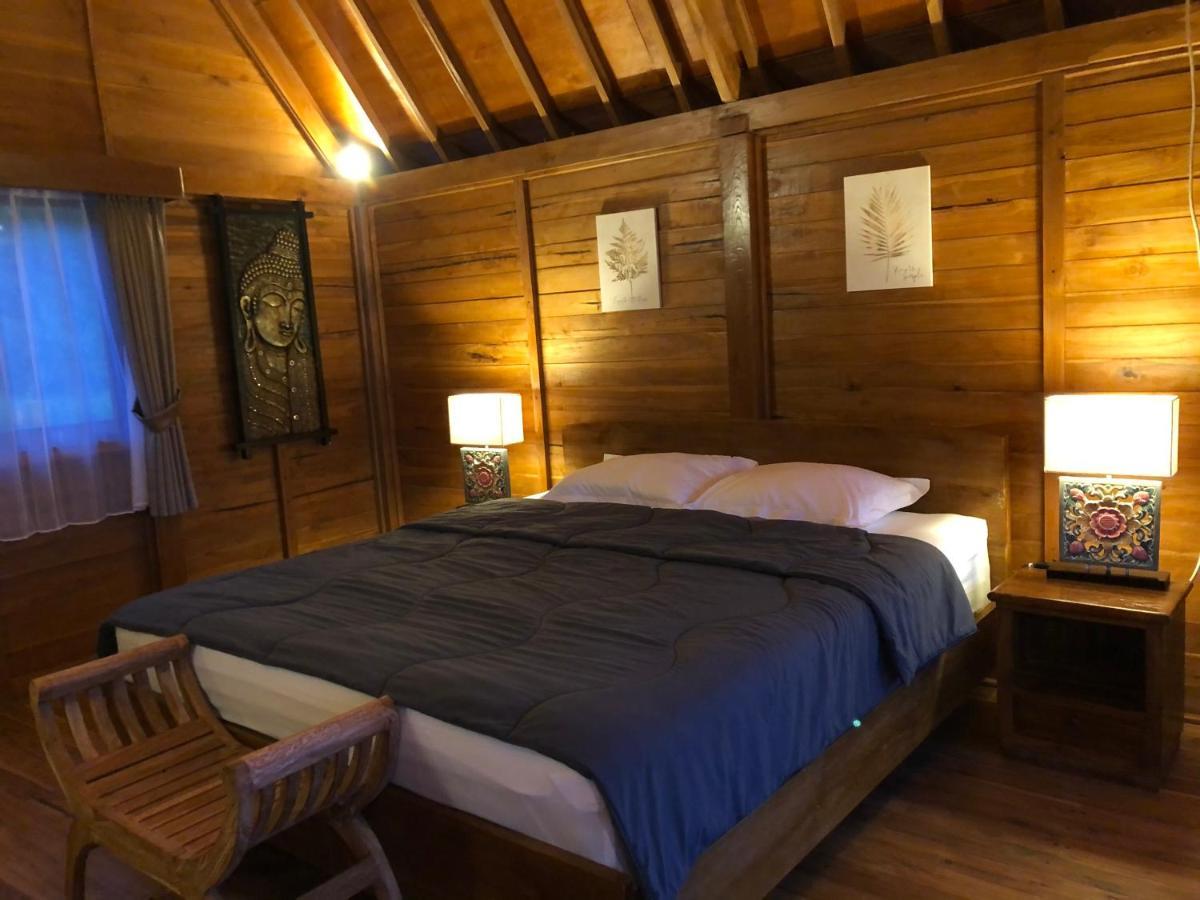 Buyan Lodge Lake View Villa Бедугул Экстерьер фото